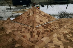 Cedar shingles roof installation