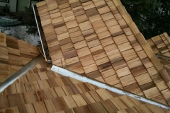 Cedar shingles roof installation