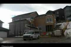 asphalt shingles roof